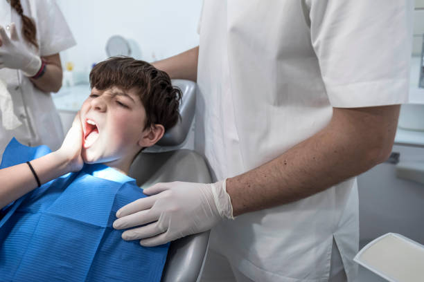Best Emergency Dental Care for Broken or Chipped Teeth in New Concord, OH